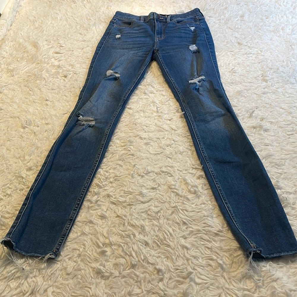 Hollister Ultra High Rise Skinny Jeans 1R